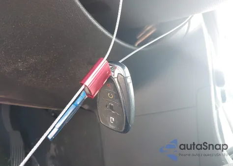 2022 Chevrolet Trax Awd Lt z USA, uszkodzony, nr VIN KL7CJPSM5NB516513